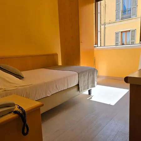 Mokinba Sant'ambroeus Hotel Mailand