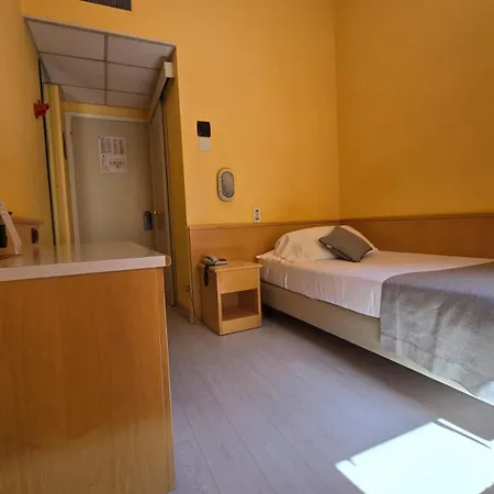 Mokinba Sant'ambroeus Hotel Mailand