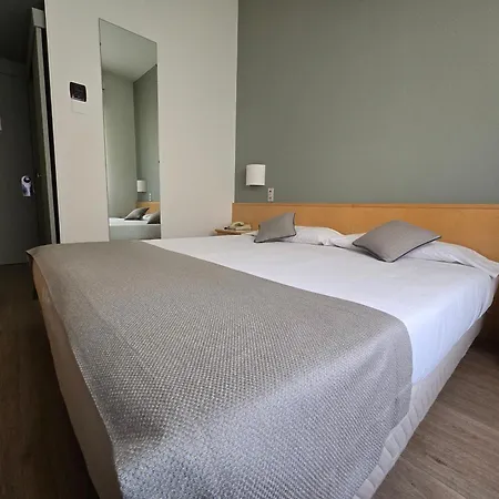 Mokinba Sant'ambroeus Hotel