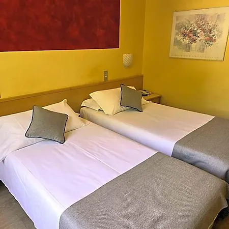 Mokinba Sant'ambroeus 3*