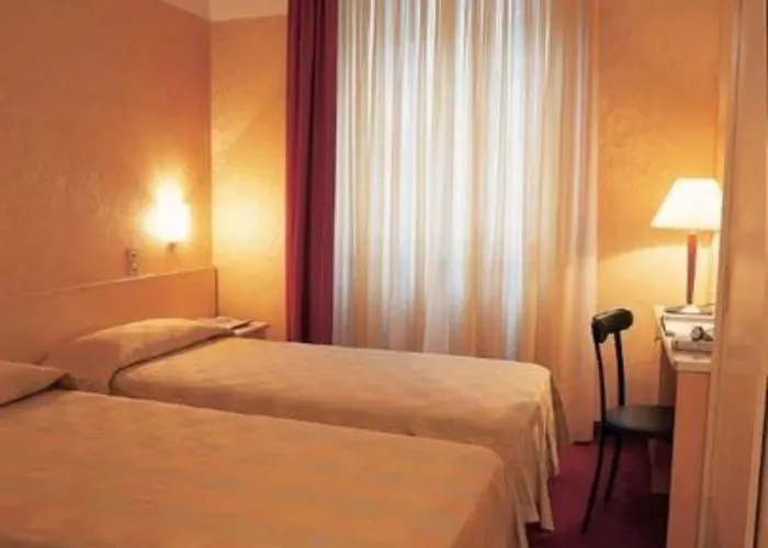 Mokinba Sant'ambroeus 米兰