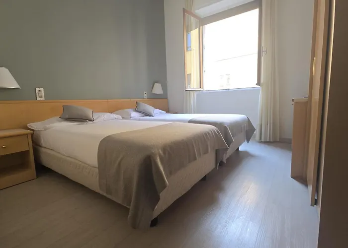 酒店 Mokinba Sant'ambroeus 3*