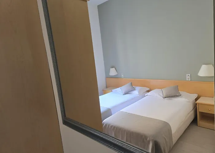 Mokinba Sant'ambroeus 3* 米兰