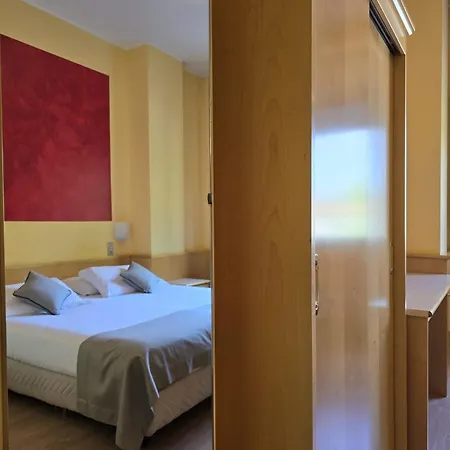 Sant'ambroeus Hotel